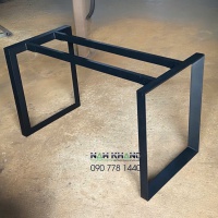 Chân tam giác quỳ -Chân bàn nhân viên 