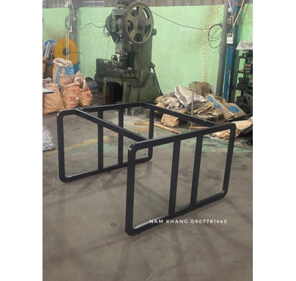 Chân bàn làm việc cụm 2 