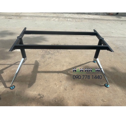 Bàn Giám Đốc BGĐ-02