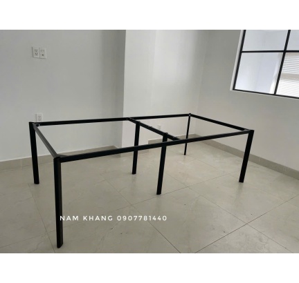 Chân oval - bàn cụm 4