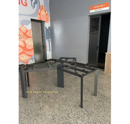 Chân tam giác khung U bàn cụm 3 - Bàn Bummarang