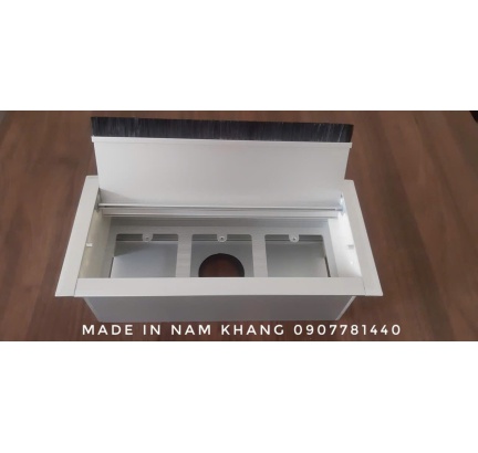 Hộp điện âm bàn A1 (300x145)