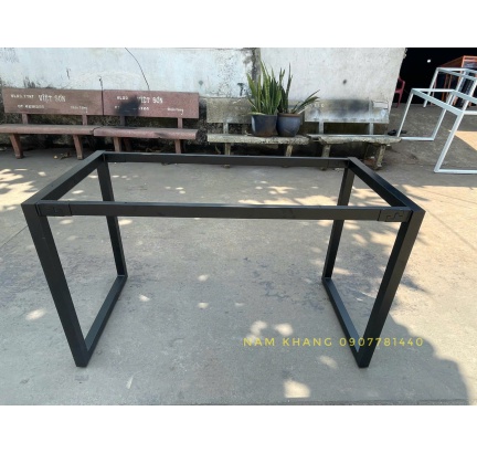 Chân sắt 40x40 khung hình chữ nhật