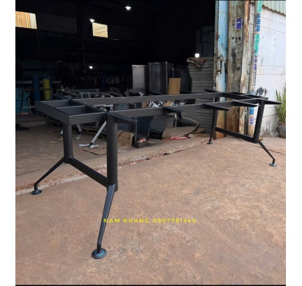 Bàn họp NK-05