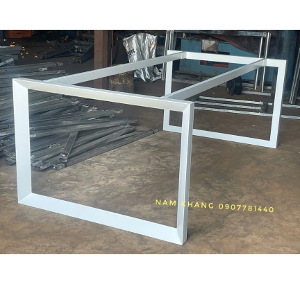 Chân tam giác quỳ - chân bàn cụm 2 chỗ ngồi